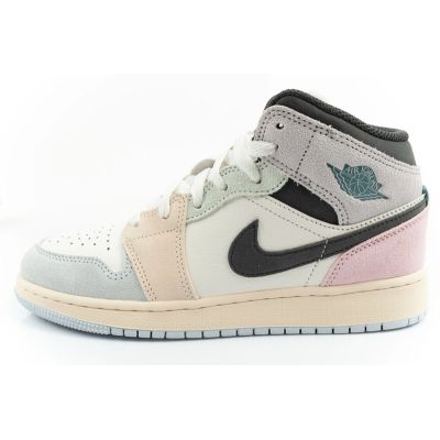 2. Nike Air Jordan 1 Damen-High-Top-Sportschuhe, modische Sneaker
