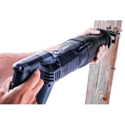 9. WUBER Fuchsschwanz-Säbelsäge 1700W W17530